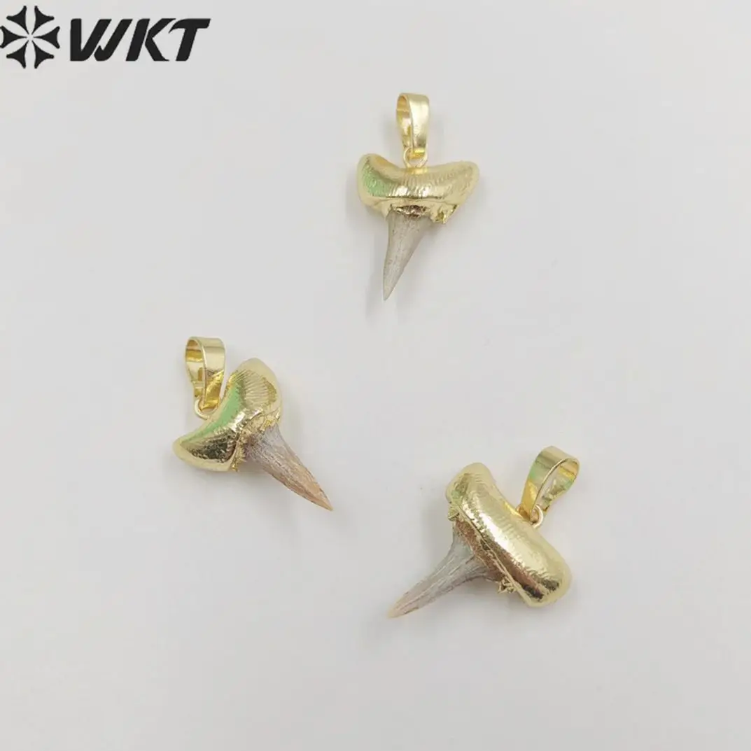 wt-p1855-wholesale-fashion-gold-plated-natural-material-tooth-jewelry-pendants-in-randomly-small-size