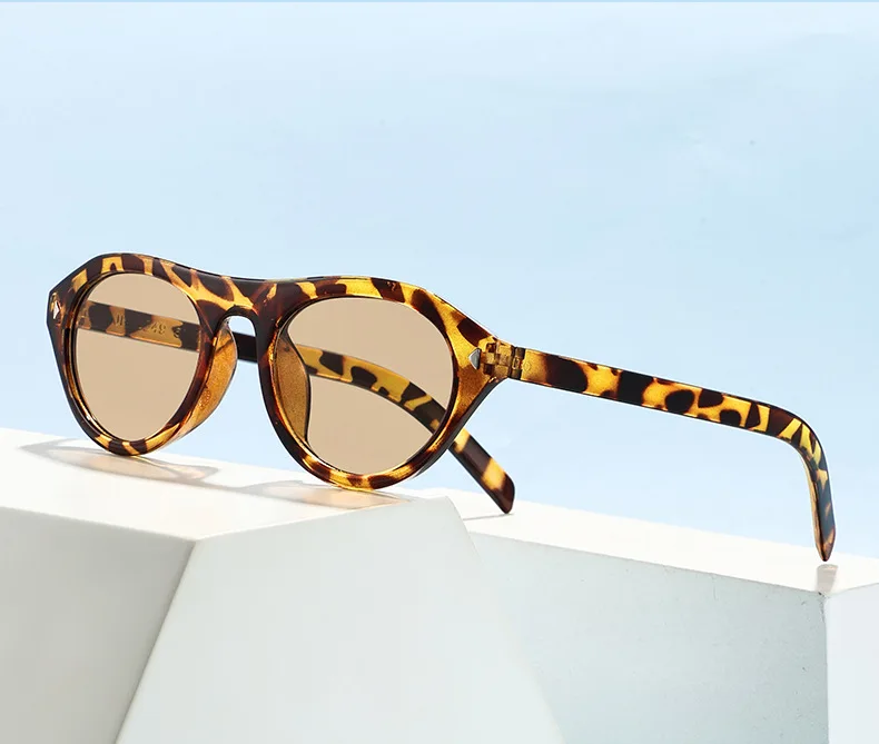 Light Luxury Cat-Eye Rice Nail Sunglasses Retro Ins High-End Women's Sunglasses For Vacation And Commuting Versatile Sunglasses