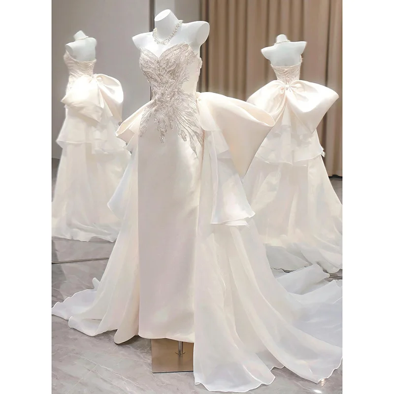 Vestido de Novia Satén Cola de Pez - alternate angle