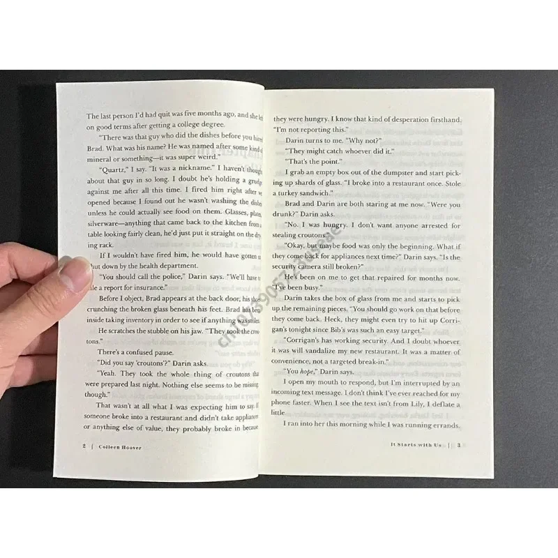 Ini dimulai dengan kami oleh Colleen Hoover/berakhir dengan kami buku novel dalam bahasa Inggris minggu kali terlaris sampul kertas