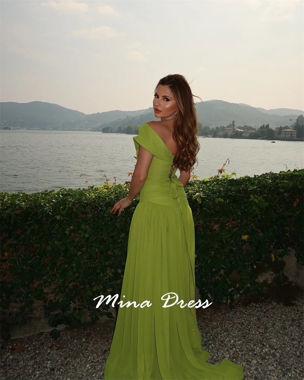 Mina Abendkleider aus Spitze für besondere Anlässe, maßgeschneidertes Ballkleid mit Falten, die den Boden wischen, elegante Partykleider 2025, Gala