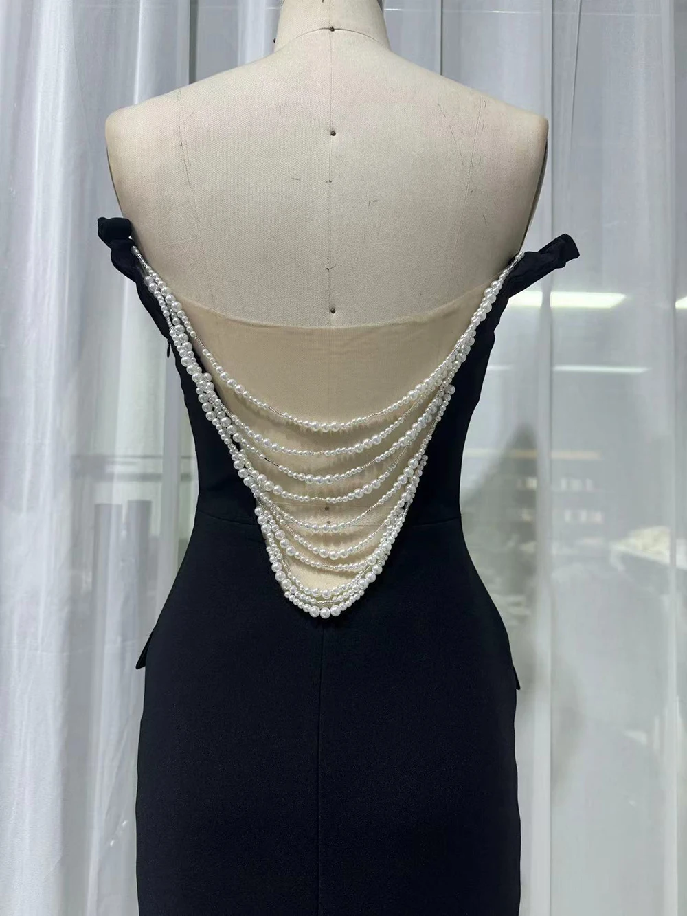 Modphy 2025 nouveau Sexy perle perle gland mince longue robe femmes hors bretelles moulante Maxi robe élégante robe de soirée