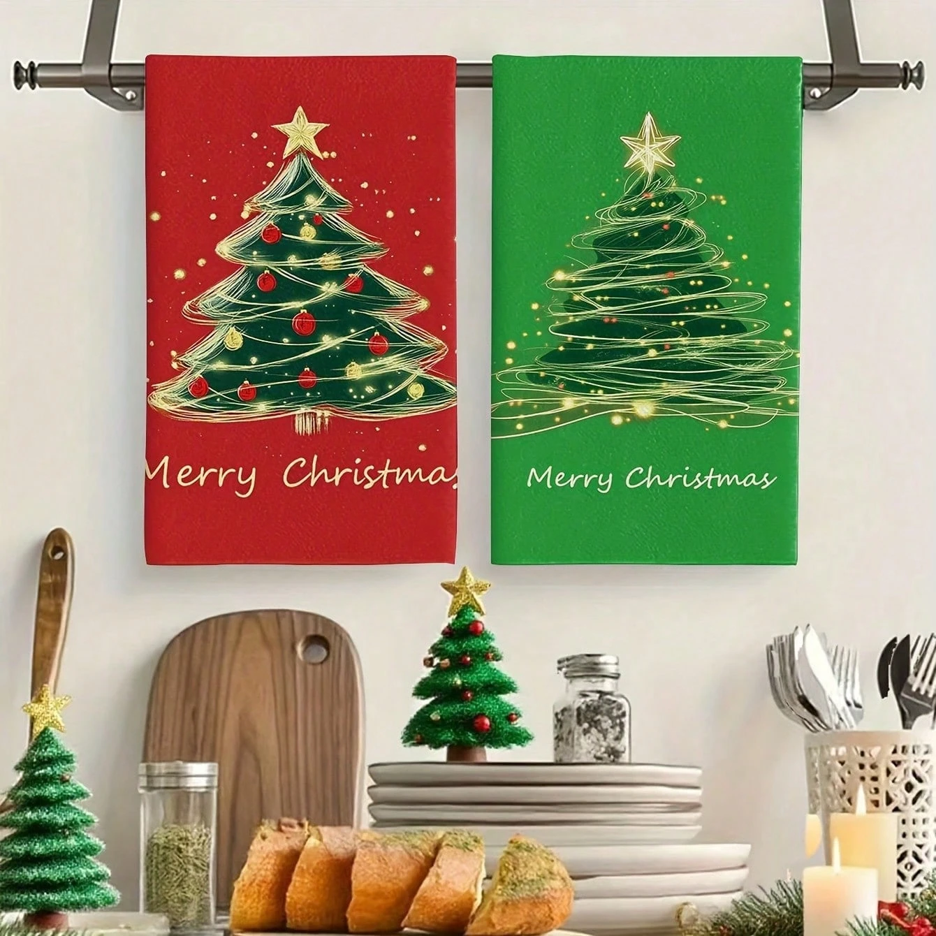 2-Piece Red & Green Christmas Hand Towels 6