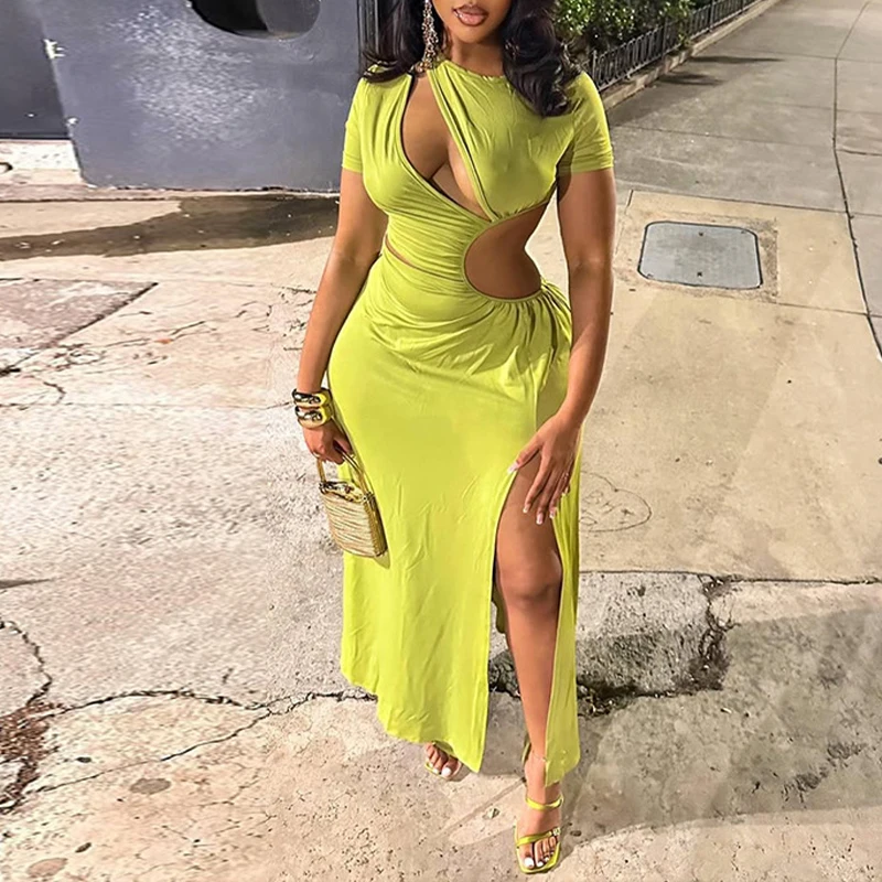 OMSJ 여름 불규칙 컷아웃 반팔 라운드넥 주름 슬림 사이드 슬릿 롱 드레스 여성 휴가 스타일 섹시 의류