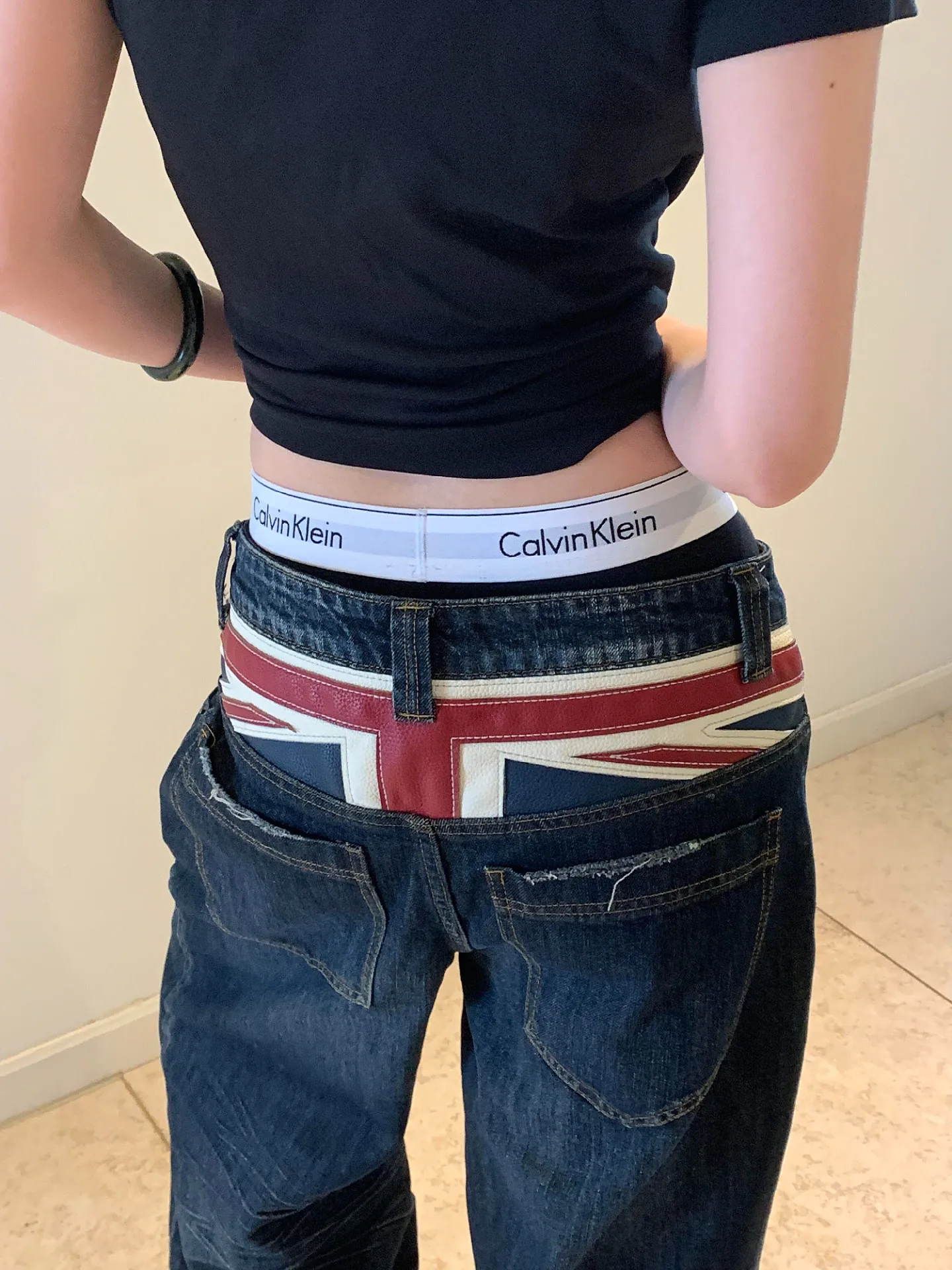 American Retro Streetwear High Waist Straight Leg Loose Fit Jeans Men's Women's Casual Wide Leg Pants Torn Washed Design