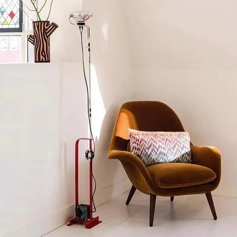 

Italian Design Toio Floor Lamp LED Black White Red Iron Chrome Spotlight Bedroom Office Decoration Indoor Sofa Standing Lights