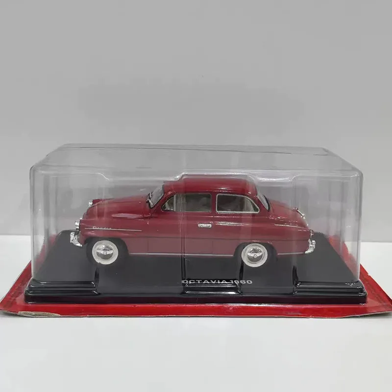 

IXO 1/24 Scale OCTAVIA 1960 Alloy Car Model Static Collection Decorated Holiday Gifts Toys Souvenir Gift