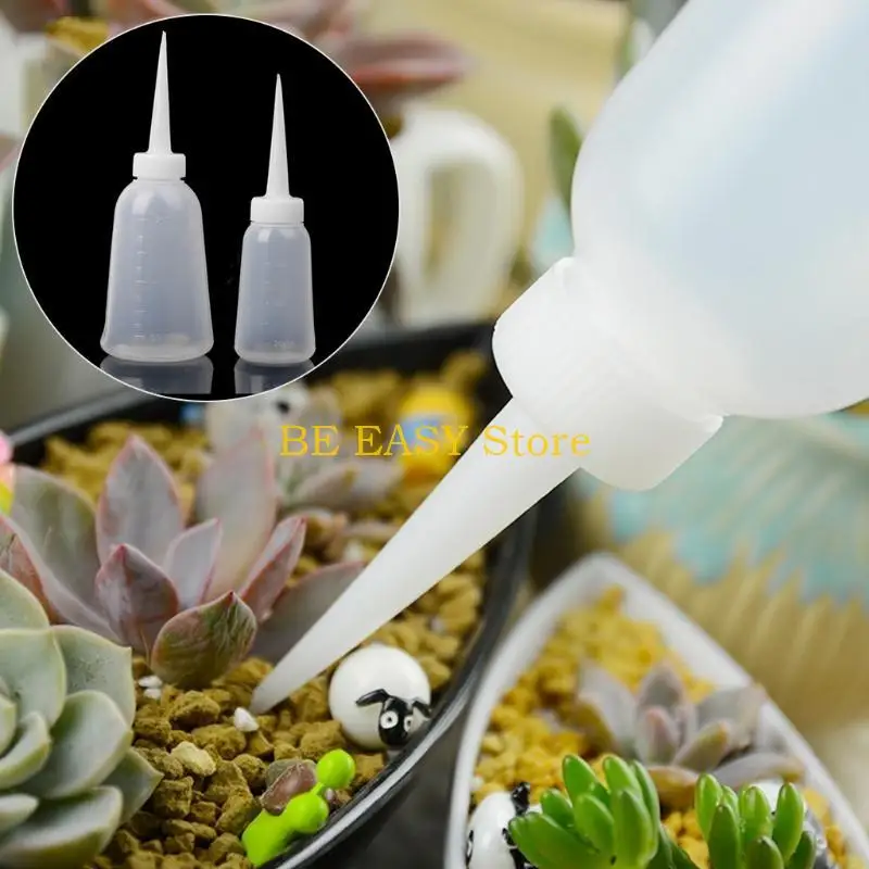 E28F Plant Squeeze Watering Bottle Plastic Vertical Nozzle Spraying Can