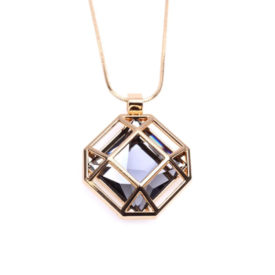 

Spring New Simple Fashion Square Hollow Sweater Chain Necklace Clothes Accessories Pendant