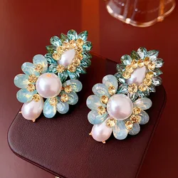 Green Rhinestone Pearl Flower Dangle Earrings for Women Vintage Retro New Earring 2024 Personality Fashion Light Luxury Jewelry
