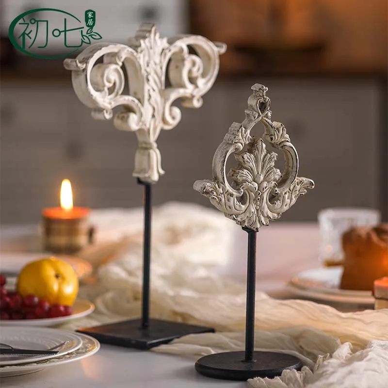 French retro exquisite engraving pattern desktop ornament B & B