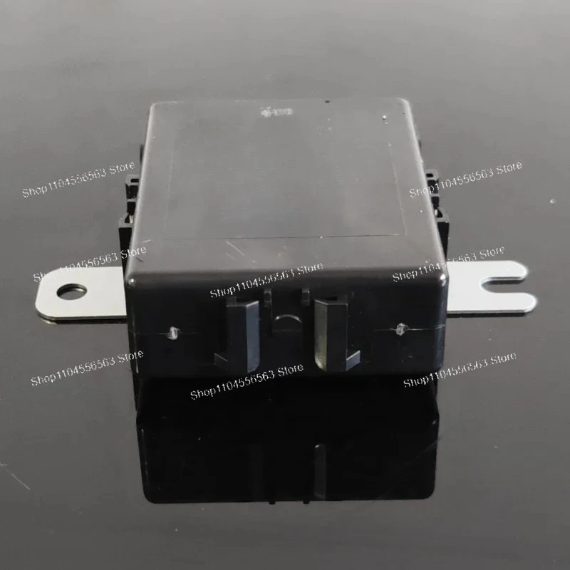 Glow Plug Timer Relay 12V 28510-23360-71 for 7-8FD 1DZ Forklift Engine OEM Replacement Part