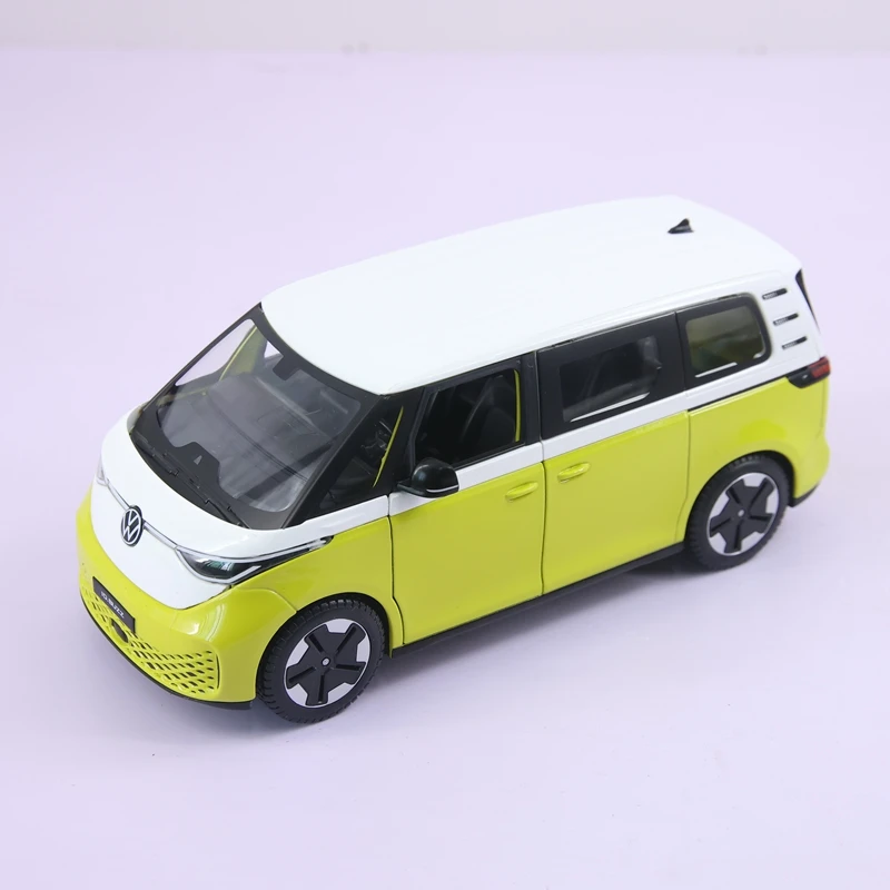 

Модель Maisto 1:24: Volkswagen ID. (2023) Модель автомобиля Buzz Alloy — бизнес-автобус, двери и багажник открываются, статическая модель для декора