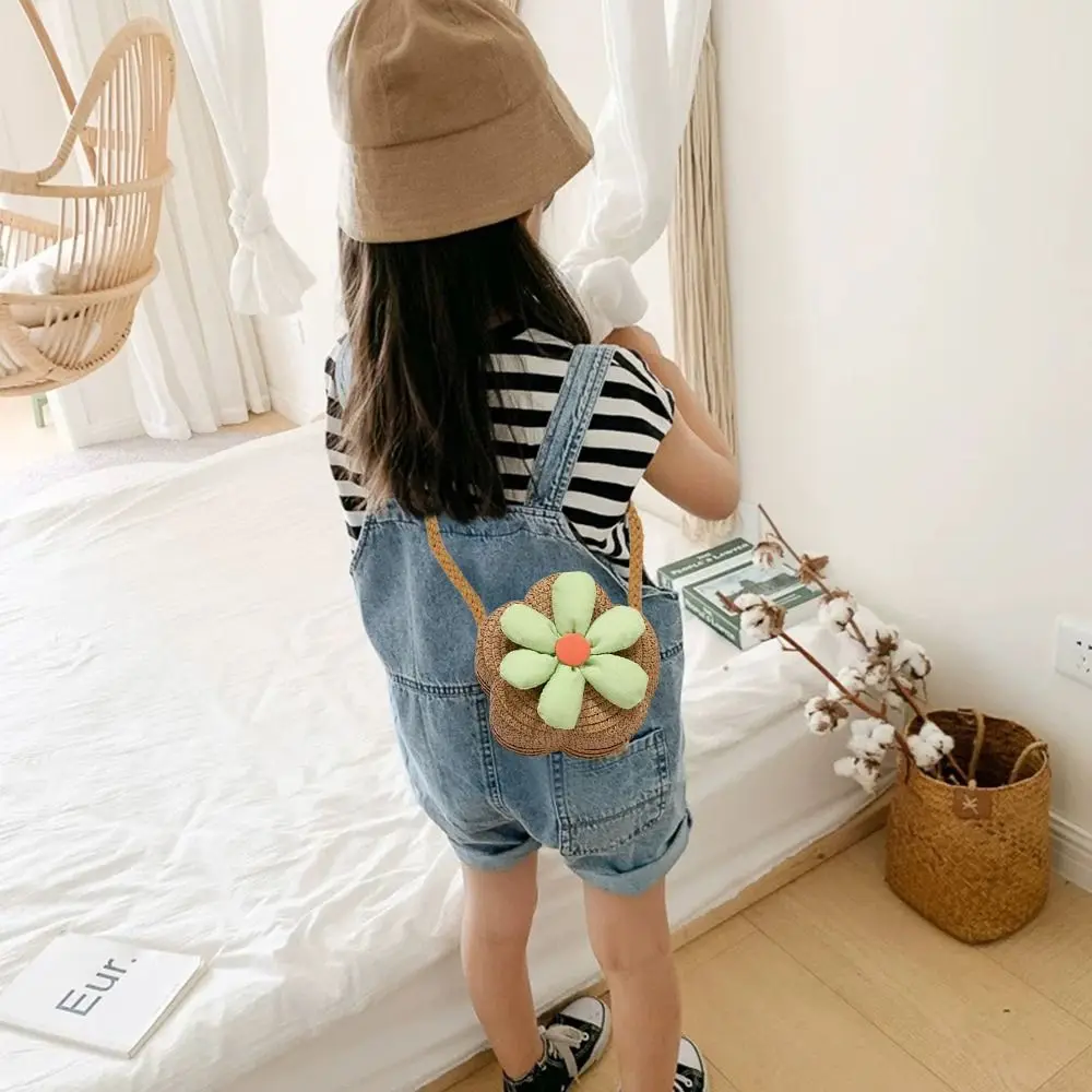 Cute Handmade Kids Straw Bag Flower Shape Woven Shoulder Bag Summer Beach Bag for Children Girls