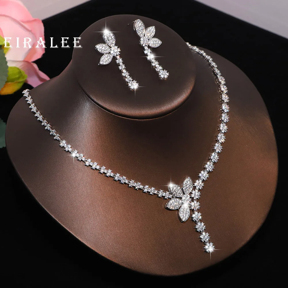 

EIRALEE 2PCS of luxurious jewelry sets - exquisite daily women's decorative silver flower necklaces and earrings.