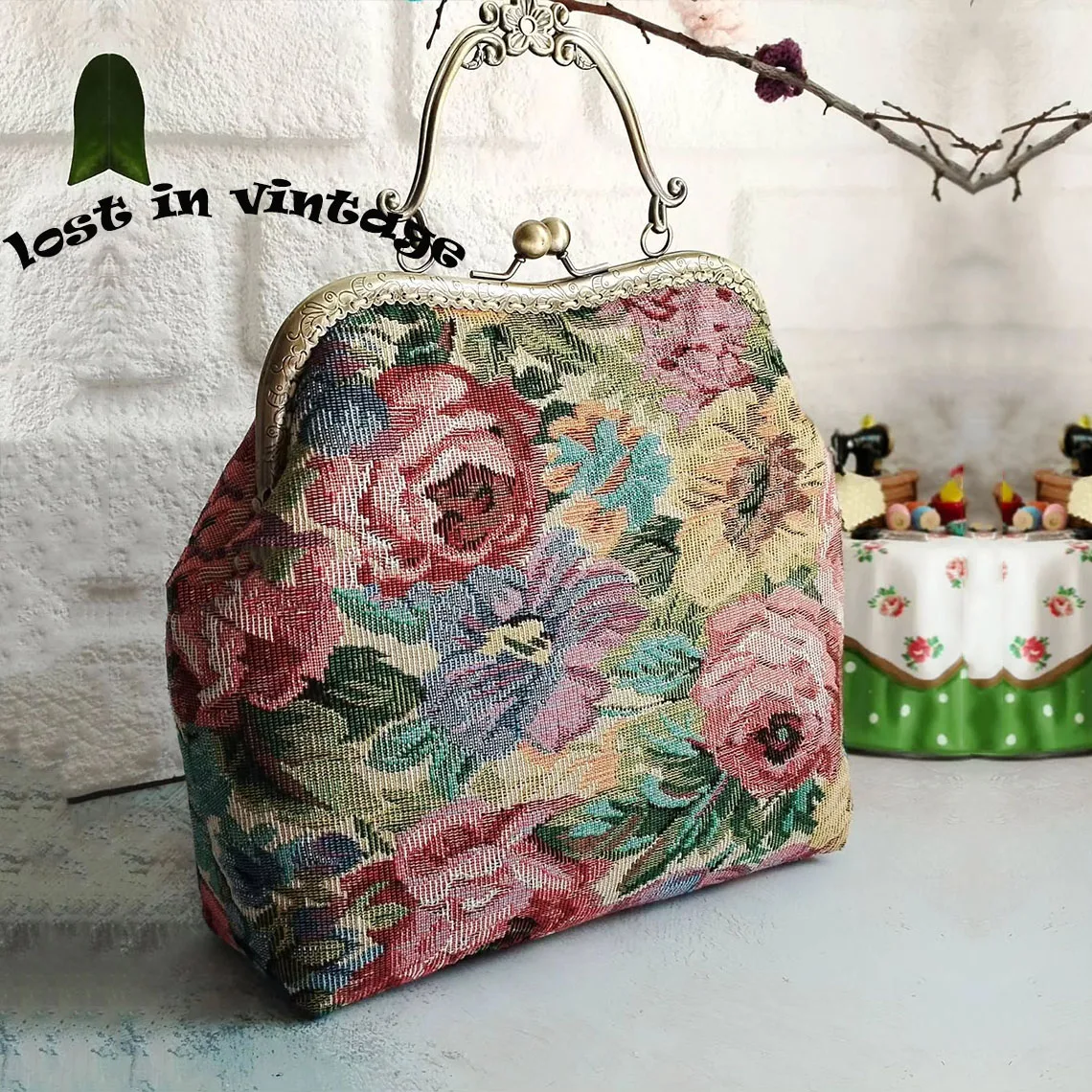 

Lost in винтажный клатч с цветочной вышивкой и листьями, металлический каркас, жаккардовая ткань, женский большой кошелек в стиле бохо, сумка через плечо