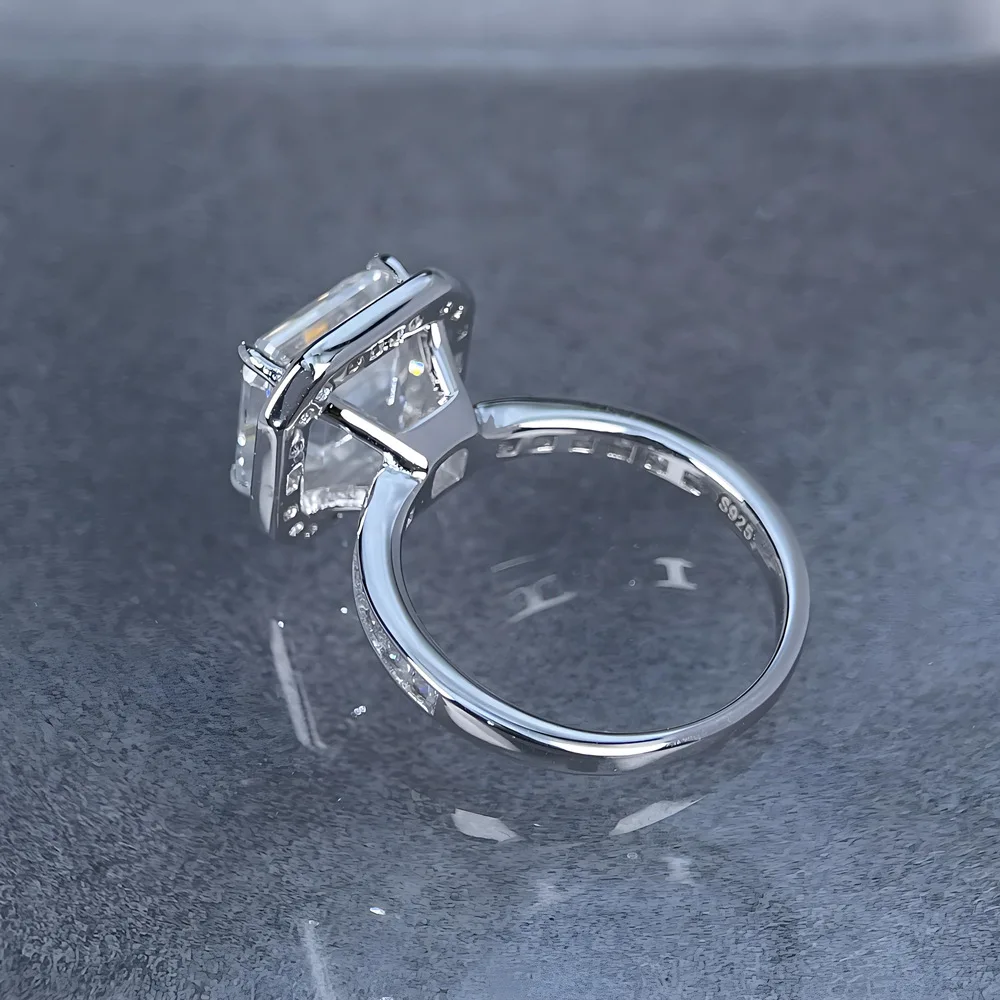 S925 الروديوم مطلي الفضة 5CT D اللون Asscher قطع مويسانيتي 10x10 مللي متر السكر مكعب الدائري للنساء ، مجوهرات رائعة