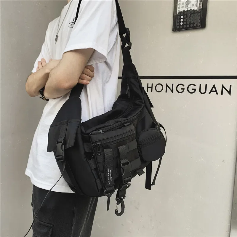 Messenger bag men\'s tide brand large capacity shoulder bag diagonal bag ins Japanese tooling bag student shoulder bag.