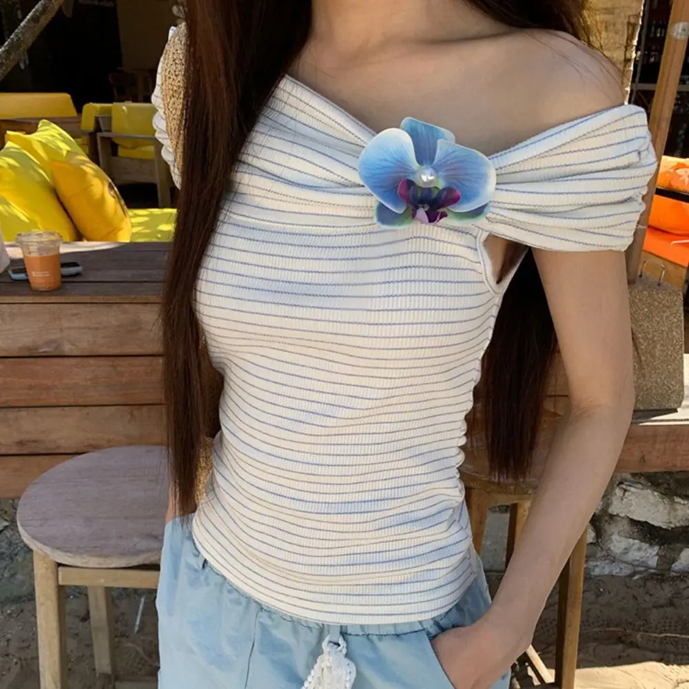 

Stylish Stripe Off Shoulder Crop Top Slim Fit Sweet Stripe Flower T-shirt Female Clothing Ins Bohemia T Shirts Beachwear