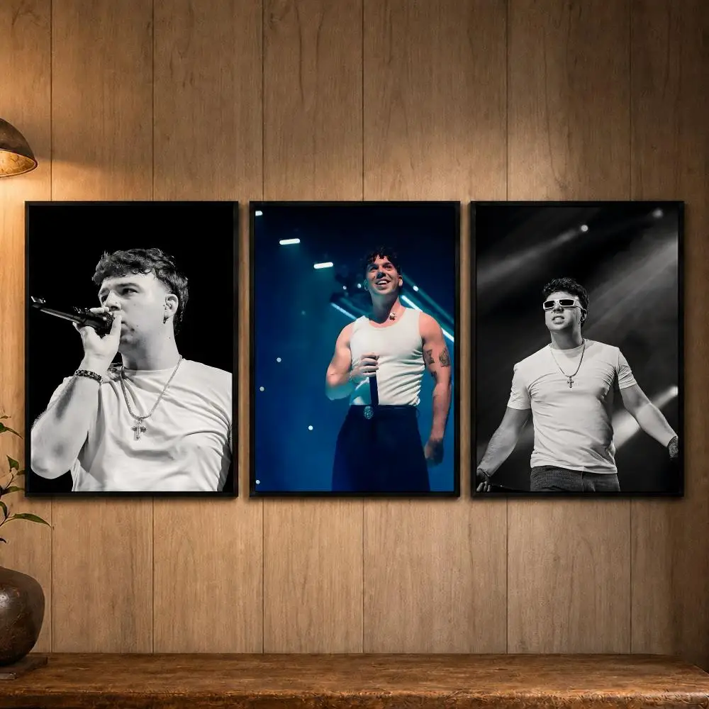 Urban Pop Singer Quevedo Poster Self-adhesive Art Poster Decoracion Painting Wall Art White Kraft Paper Home Decor