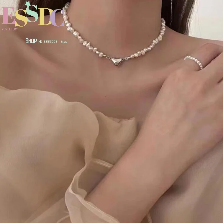 Natural irregular shape pearl necklace niche design love magnet buckle beaded necklace female ins style female gift fashionable