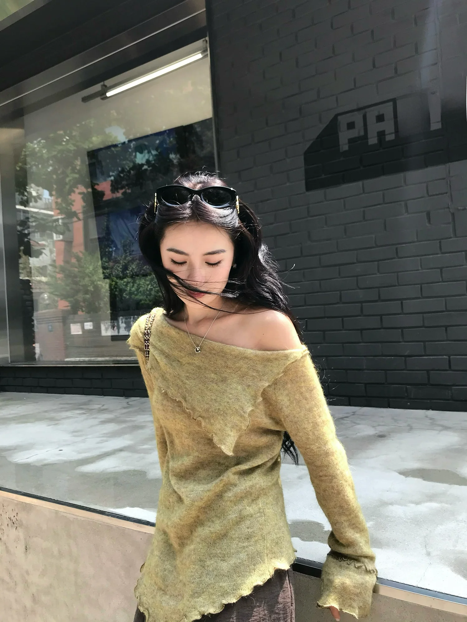 

EAR RAE Cloud oulder из шерсти альпаки, мягкий, приятный для кожи вязаный топ, женский осенний длинный свек с отложным воротником и цветочной кружевной отделкой