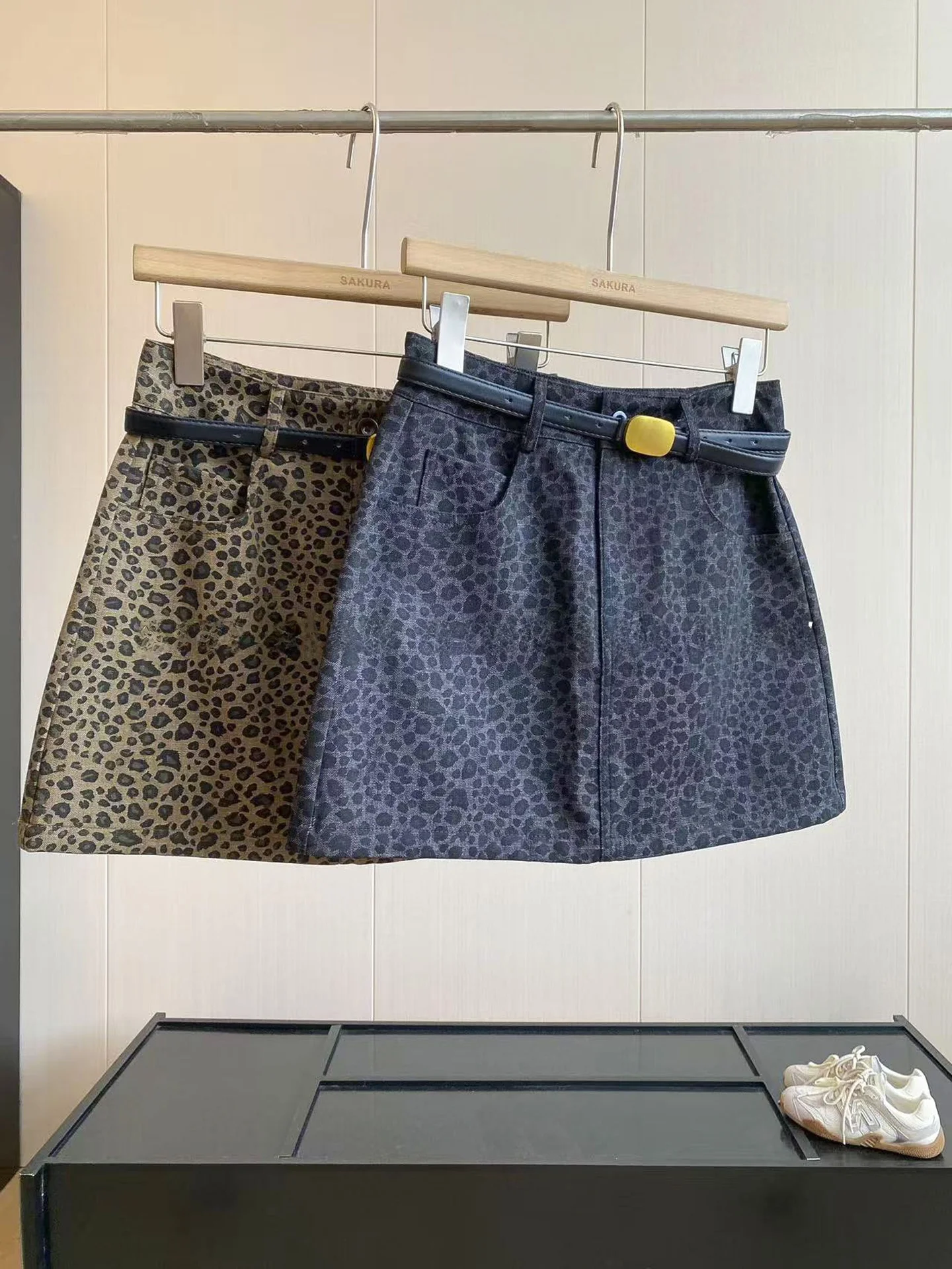 DIYI American Style Half-length Leopard Print Skirt High-waist Women's Autumn Fashion Slimming A-line  Skirt Anti-exposure