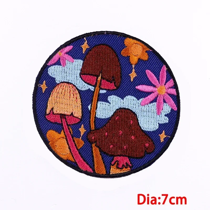 20pcs/Lot Luxury Embroidery Patch Psychedelic Mushroom Bottle Plant Shirt Bag Clothing Decoration Accessory Craft Diy Applique