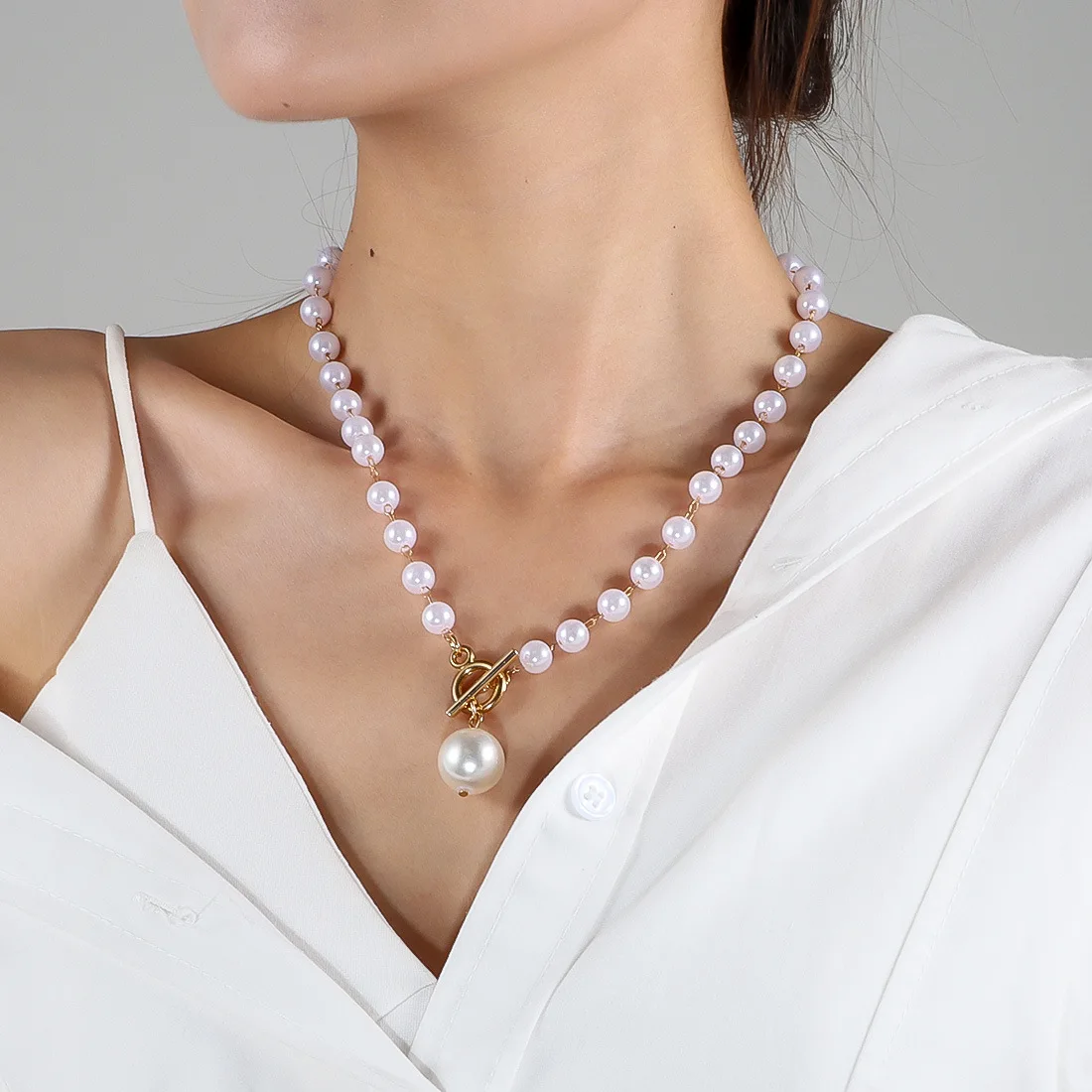 Cross-border fashion pearl necklace women's OT buckle pendant collarbone chain NK23980