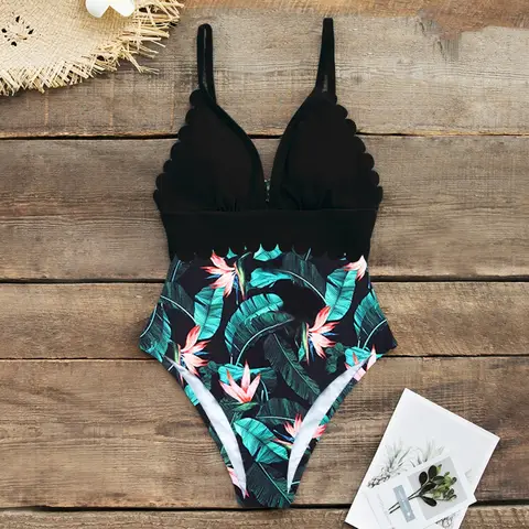 Women’s floral push-up swimsuit sporlike