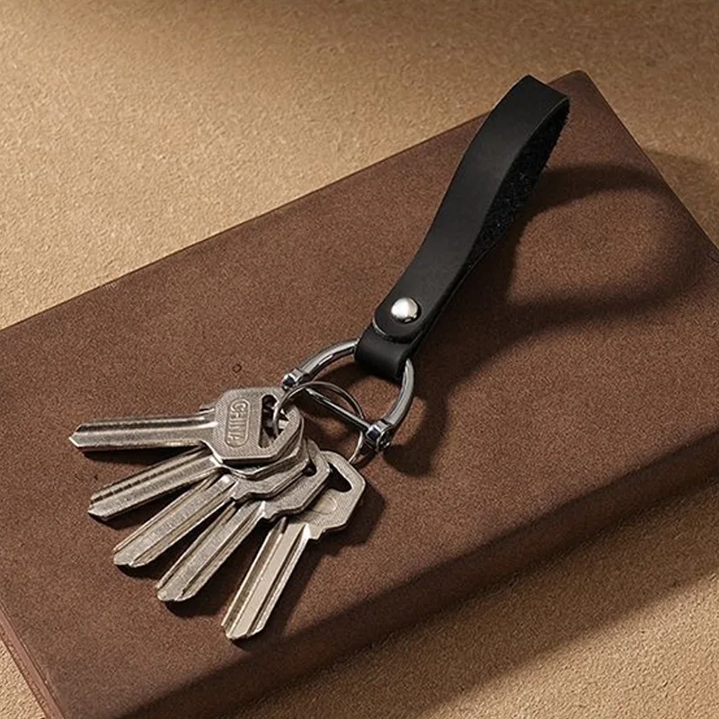 سلسلة مفاتيح متعددة الألوان من جلد البولي يوريثان مع إبزيم معدني #2