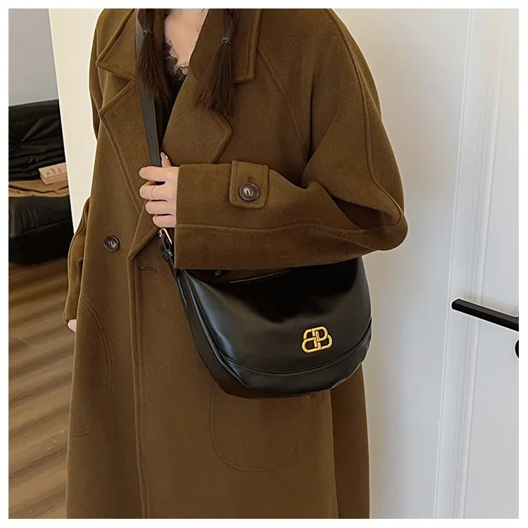 

Зима Новинка 2025! Женская большая сумка в стиле ретро — через плечо/мессенджер большой вместимости