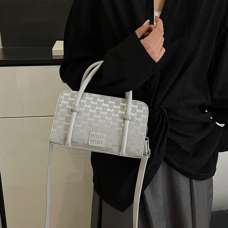 

Stylish Textured Leather Tote Bag For Women Vintage Minimalist Luxury Messenger Purse With Letter Logo Best Shopping Companion