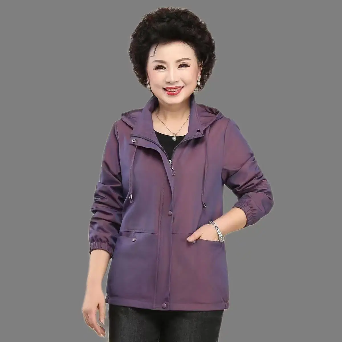 

Mom Windbreaker Coat Ladies Spring Autumn 2026 New Jacket Western Style Plus Size Outcoat Middle-aged Elderly Women's Overwear