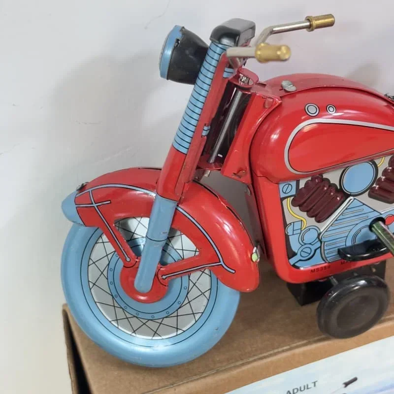 [Divertente] Collezione per adulti Giocattolo retrò a carica Barattolo di metallo Il modello di moto Giocattolo meccanico Figure giocattolo a orologeria modello regalo per bambini