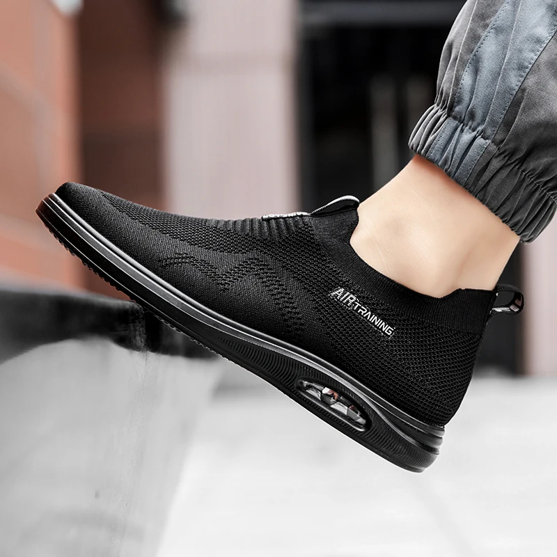 Fashion Lightweight Men Sneakers Mens Casual Shoes Running Shoes Breathable Slip on Wear-resistant Men Loafers Zapatillas Hombre