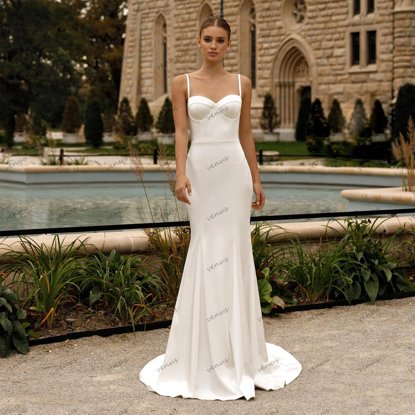 Semplici abiti da sposa in raso eleganti abiti da sposa eleganti abiti Sweep Train senza maniche Backless glamour Vestidos De Novia 2024