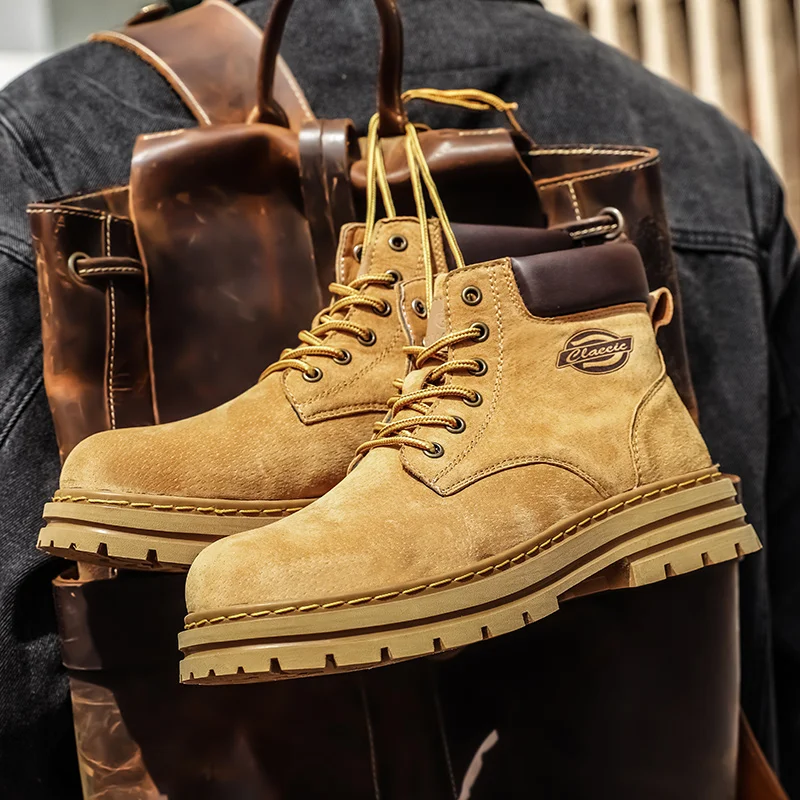 

Couple Leather Big Yellow Boots: 2025 New Autumn and Winter Men's Shoes, British Style Short Boots, Thickened Sole High-Top Boot