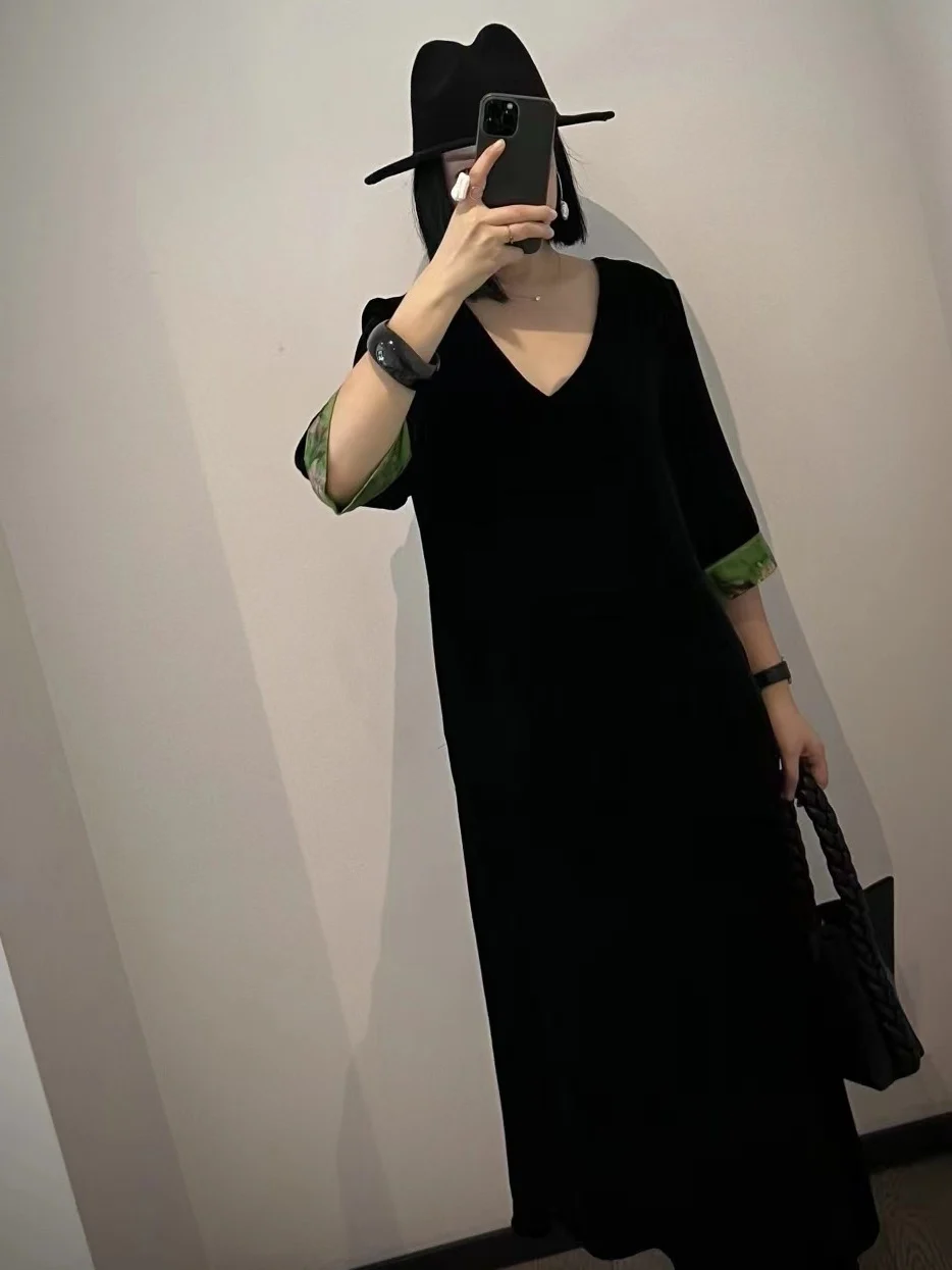 

winter and 2023 new autumn women's clothingV-neck Cuff Green Flower Silk Velvet Dress 1013