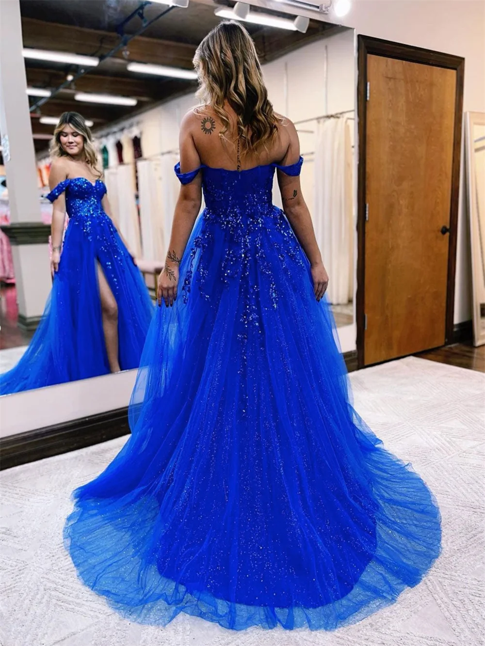 Amanda Off Shoulder فساتين السهرة Sexy Sequins Chest A-line Prom Dress 2023 Glitter Outlayer Side Split TulleProm Gown