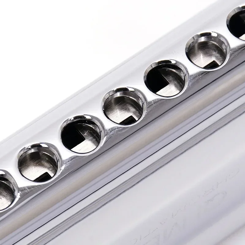 12 holes, 48-tone round mouthpiece, silver chromatic harmonica