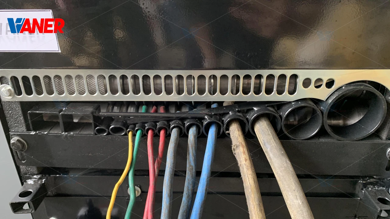 Машина для зачистки проводов Поставщик инструментов для зачистки лома кабеля Оборудование для очистки и резки медов Переработка Автоматический кабель