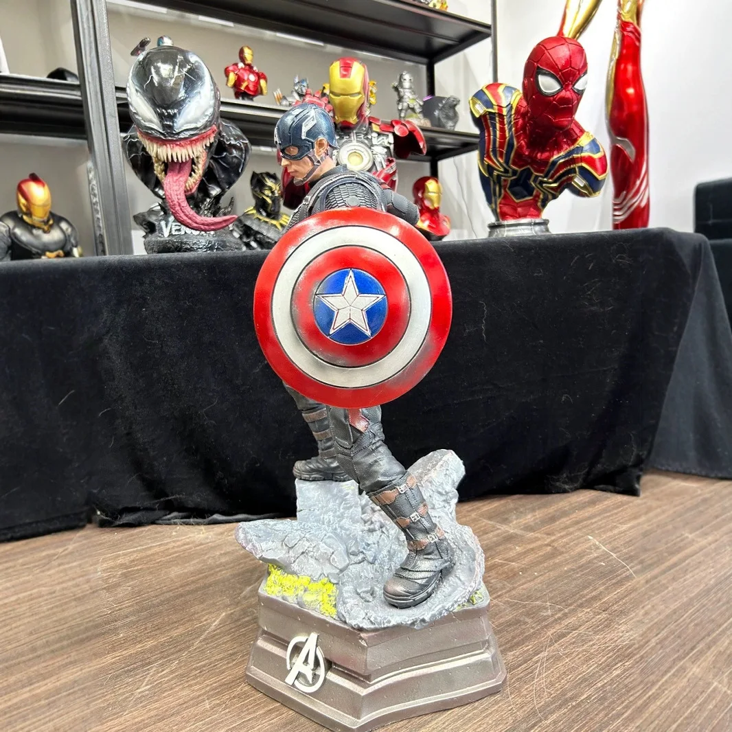 New Avengers Marvel Series Half-Body Bust Statue Model Collectible Toy Birthday Gift Thanos Collectors Item Action Figure