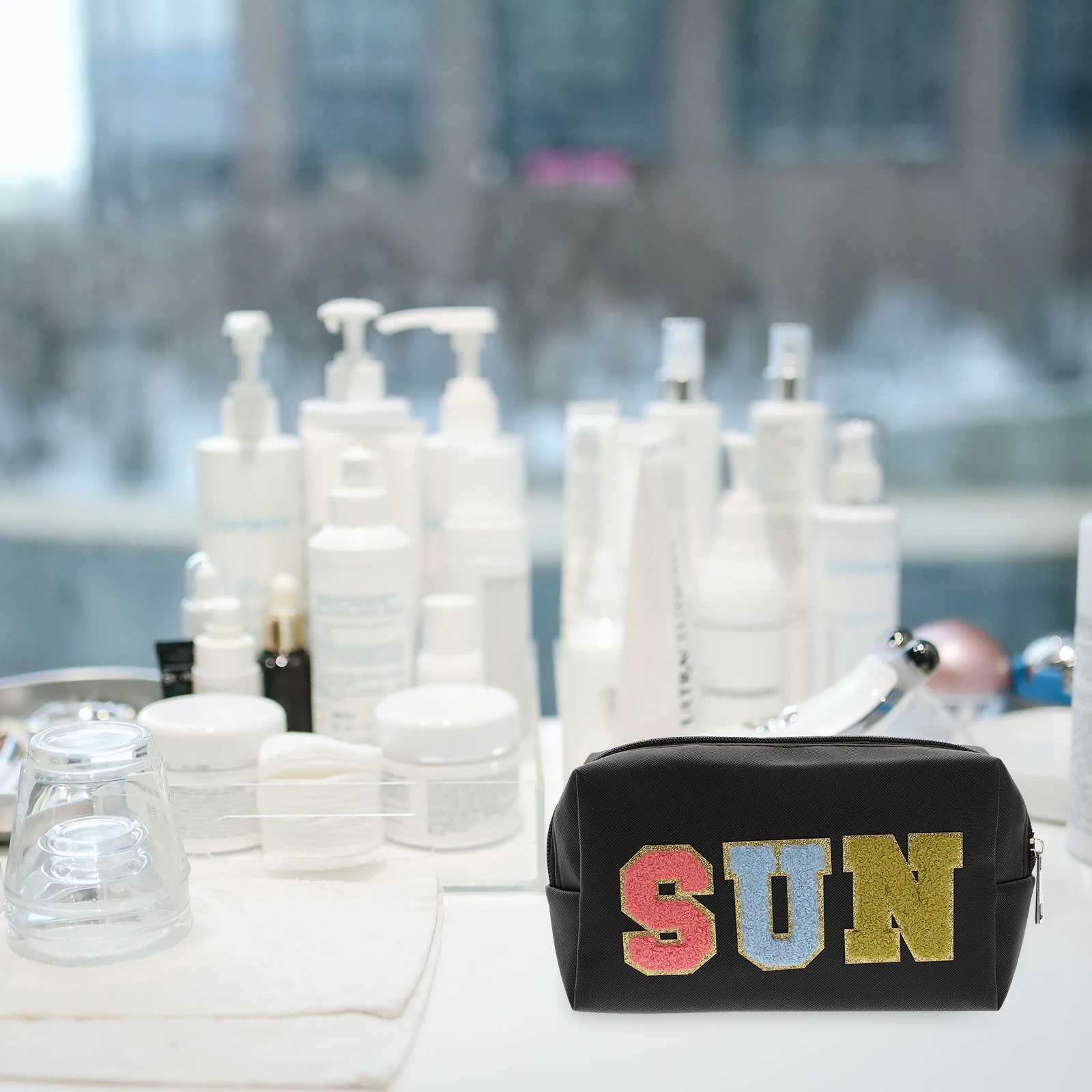 

Bag Large Capacity Portable Travel Makeup Organizer Zipper Makeup Storage Toiletries Pouch Large Cosmetics Bag