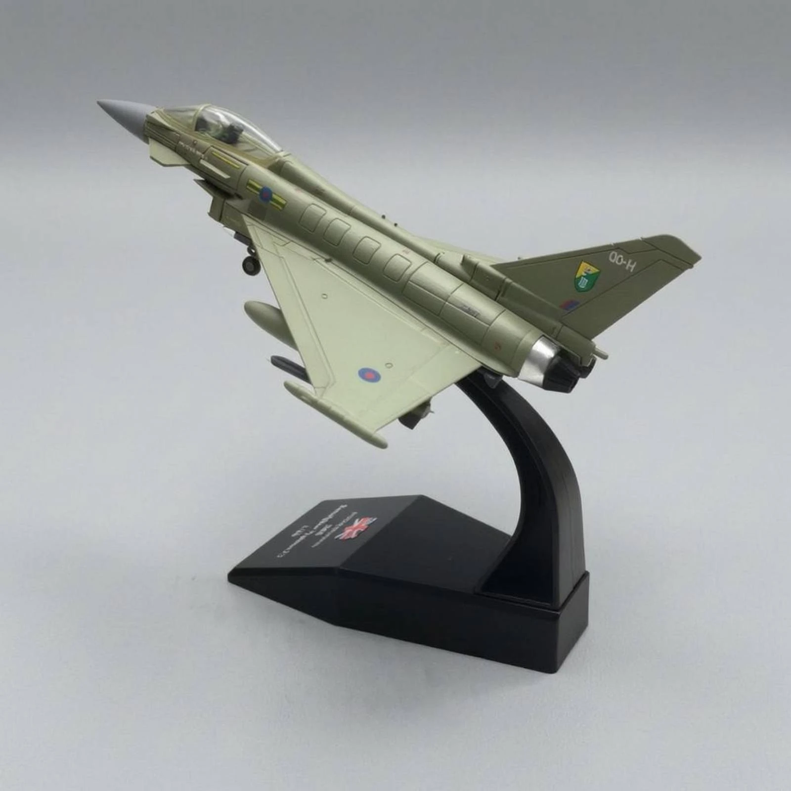 British Air Force Jet Model Alloy Eurofighter Typhoon Model EF2000 Aircraft Model Detailed Finish Diecast Plane Collectible