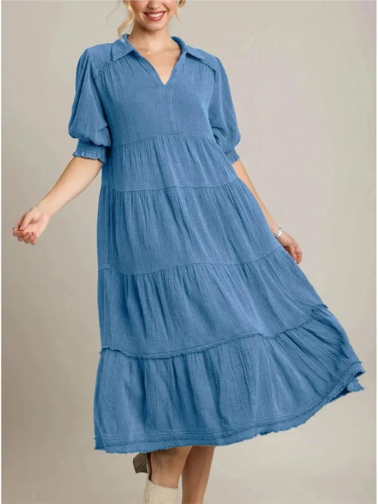 

Fashionable And Comfortable Short-sleeved V-neck Layered Dress Women's Loose Casual Simple Solid Color Pleated Elegant Dress