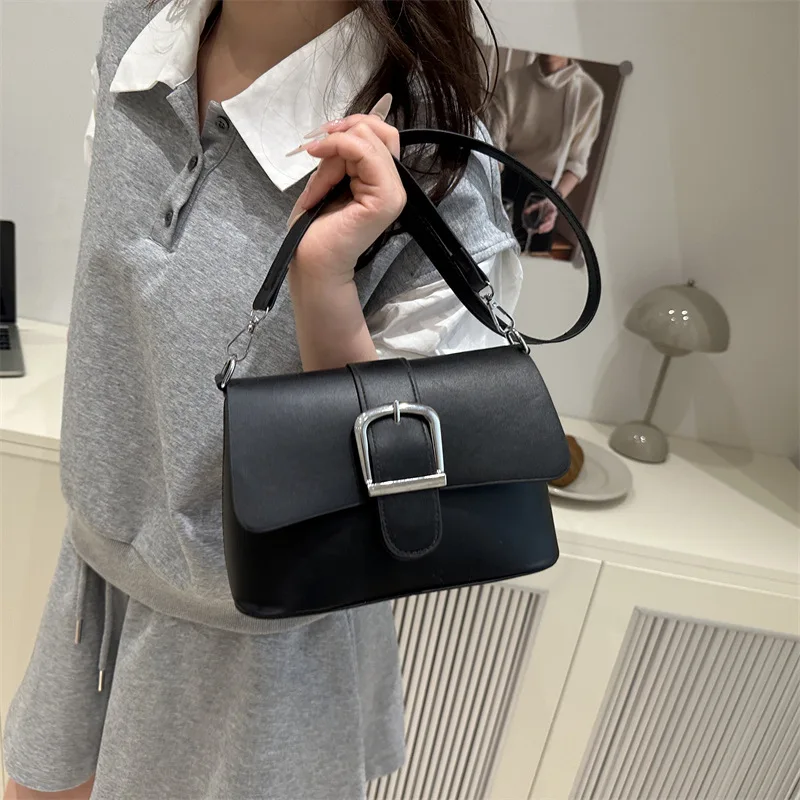 

Осенняя нишевая сумка подмышки 202, роскошная квадратная сумка для женщин, модная сумка через плечо, универсальная сумка через плечо, шикарная пригородная сумка ​