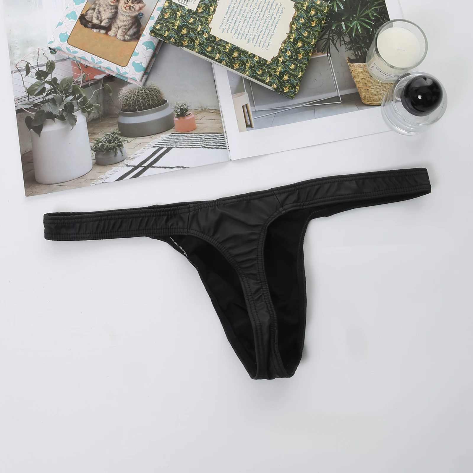 Herren Kunstleder Bademode T-Back Schwimm-Tanga Tiefsitzender Sexy Bikini G-String Badeanzug Strandkleidung Badebekleidung – Detail 7