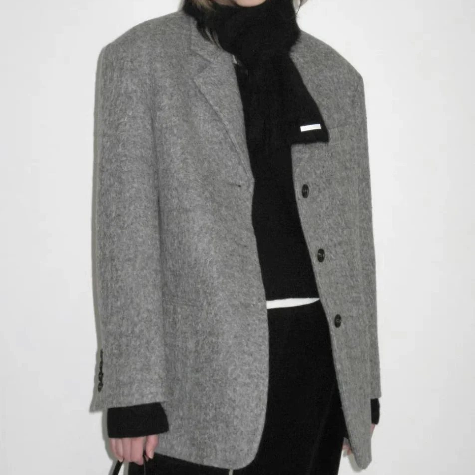 سترة صوفية شتوية سميكة للنساء، تصميم كلاسيكي فضفاض بأكمام طويلة، لون واحد، نمط عملي، دافئة مع بطانة قطنية