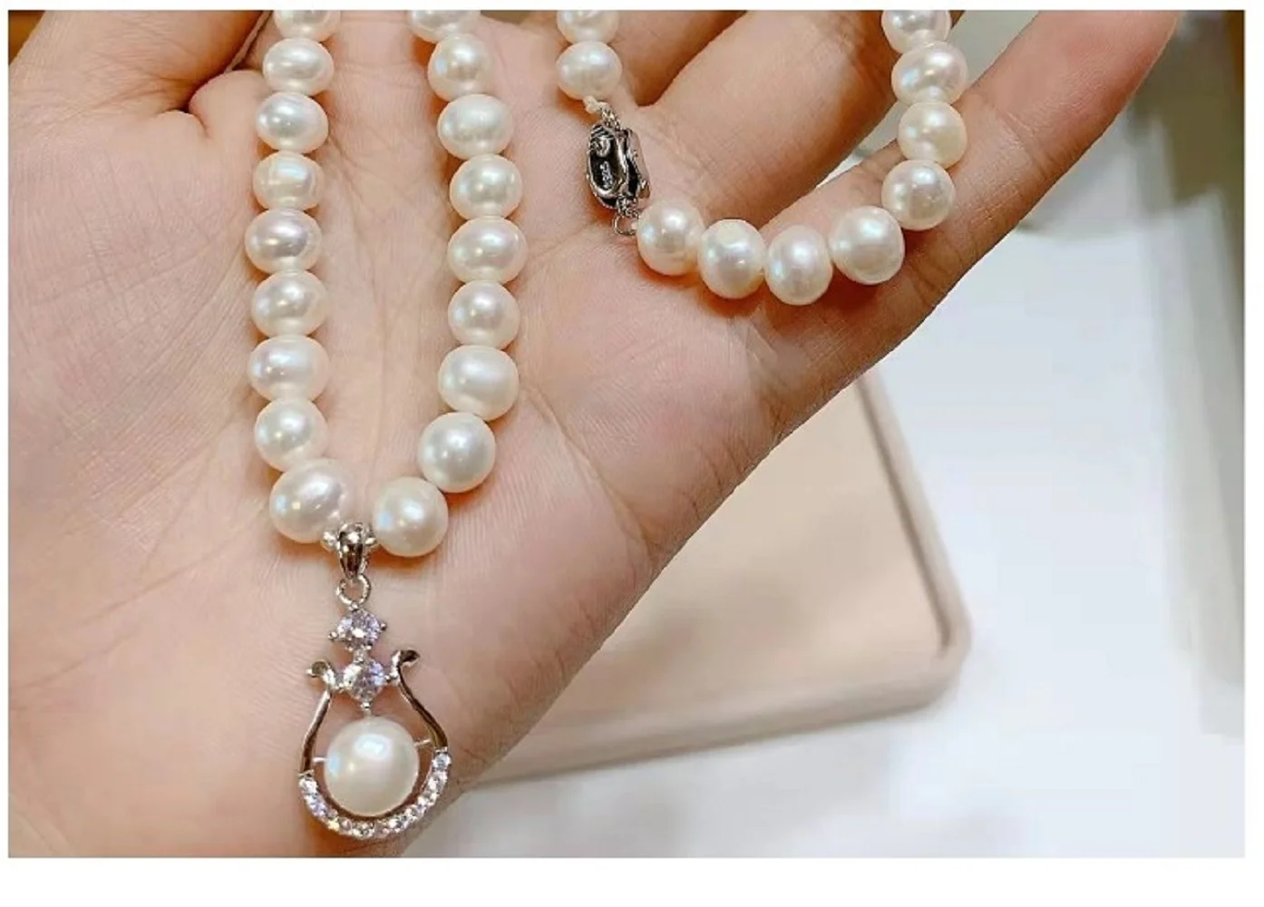 

Natural Pearl Necklace AAA7-8mm Nanhai Pearl Fashion and Atmosphere 925s -18inch
